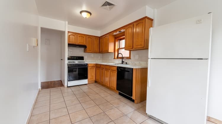 31 East 20th Street, Apt 3 — Flatiron District, Manhattan